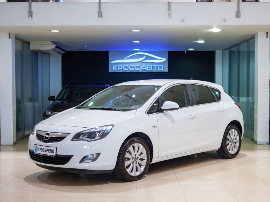 Opel Astra, АТ, 2011 фото 3