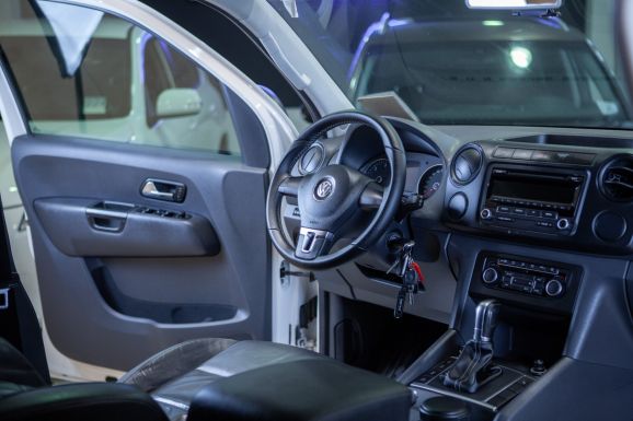 Volkswagen Amarok, АТ, 2012 фото 10