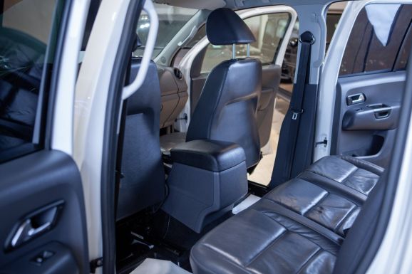 Volkswagen Amarok, АТ, 2012 фото 1