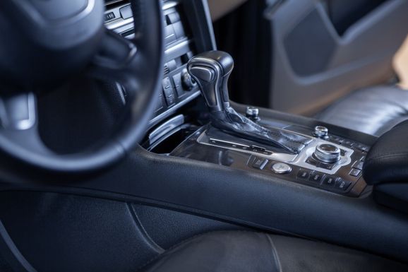 Audi Q7, АТ, 2012 фото 14