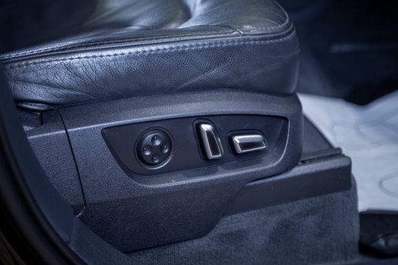 Audi Q7, АТ, 2012 фото 2