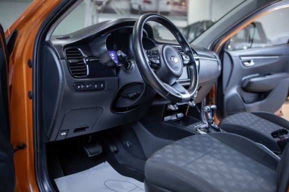 Kia Rio, АТ, 2017 фото 7