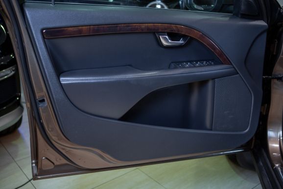 Volvo XC70, АТ, 2012 фото 10