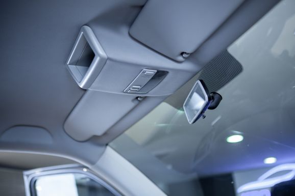 Volkswagen Caravelle, МТ, 2012 фото 2