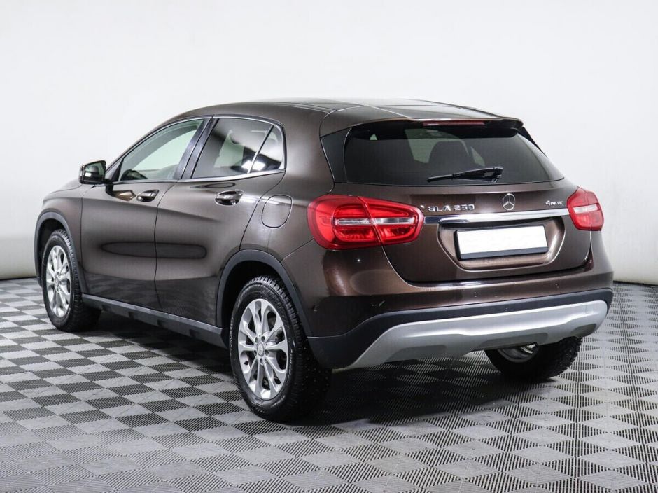 Mercedes-Benz GLA, 2.0 л, Робот, 2014 фото 6