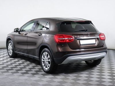 Mercedes-Benz GLA, 2.0 л, РКПП, 2014 фото 6