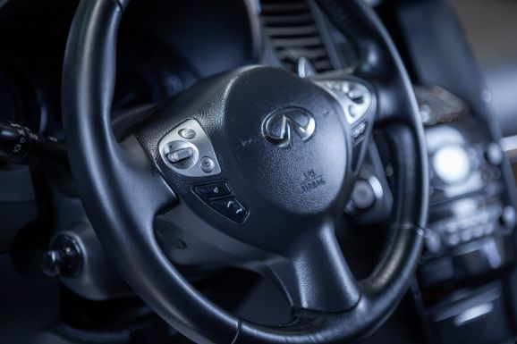 Infiniti FX37, АТ, 2013 фото 15