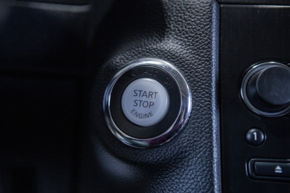 Infiniti FX37, АТ, 2013 фото 17