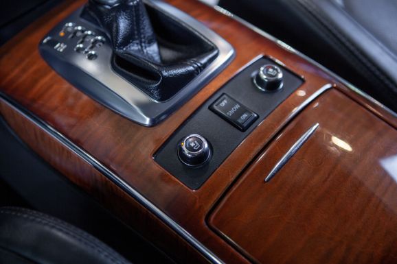 Infiniti FX37, АТ, 2013 фото 18