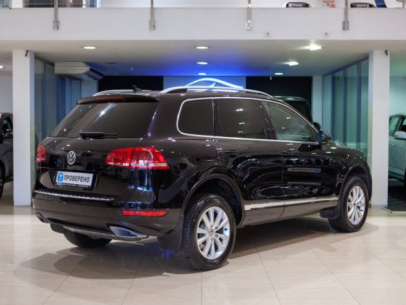 Volkswagen Touareg, АТ, 2012 фото 4