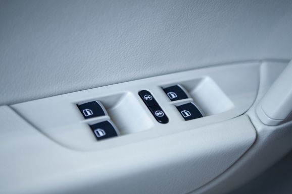 Volkswagen Touareg, АТ, 2012 фото 13