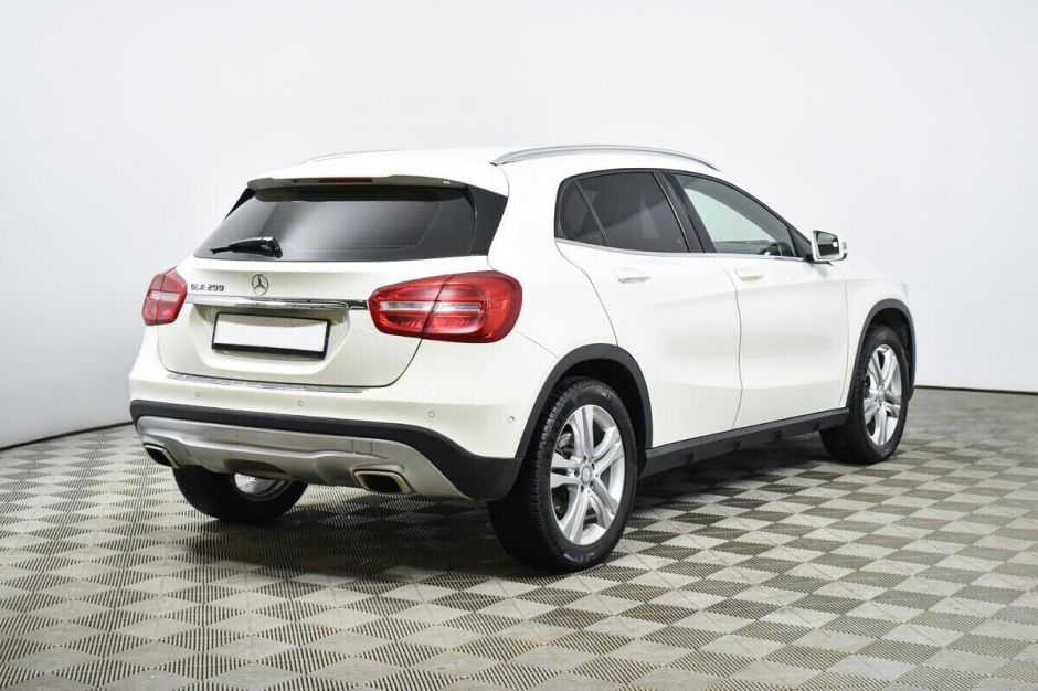 Mercedes-Benz GLA, 1.6 л, Робот, 2015 фото 4