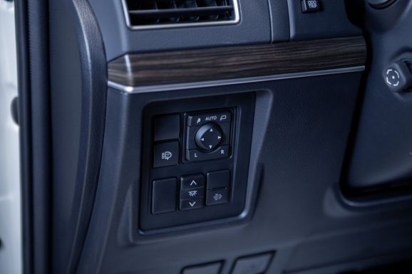 Toyota Land Cruiser Prado, АТ, 2023 фото 11