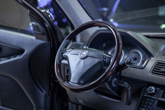 Volvo XC90, АТ, 2011 фото 13