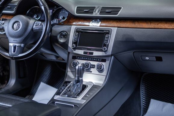 Volkswagen Passat CC, Робот, 2012 фото 16