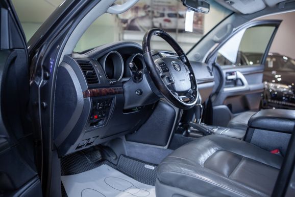 Toyota Land Cruiser, АТ, 2010 фото 10