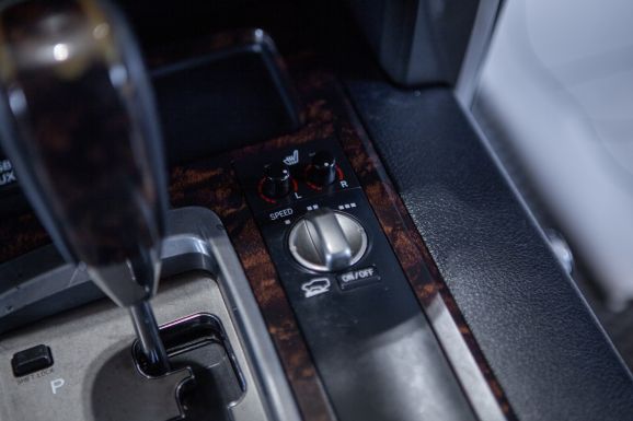 Toyota Land Cruiser, АТ, 2010 фото 16