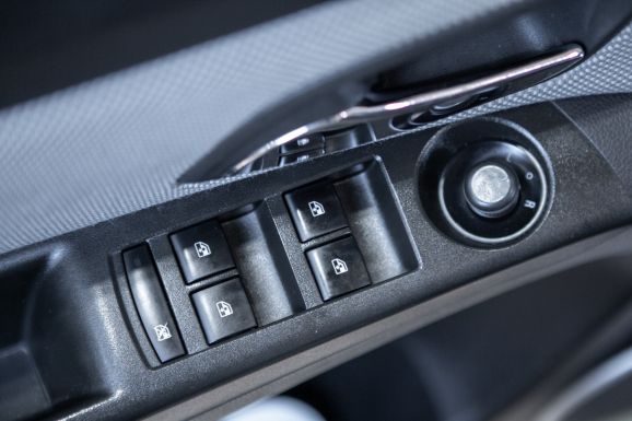 Chevrolet Cruze, АТ, 2012 фото 2