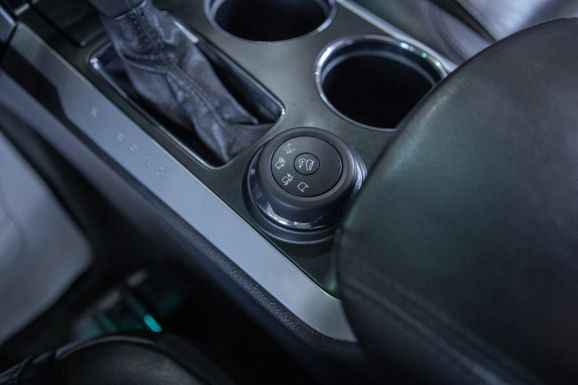 Ford Explorer, АТ, 2012 фото 19