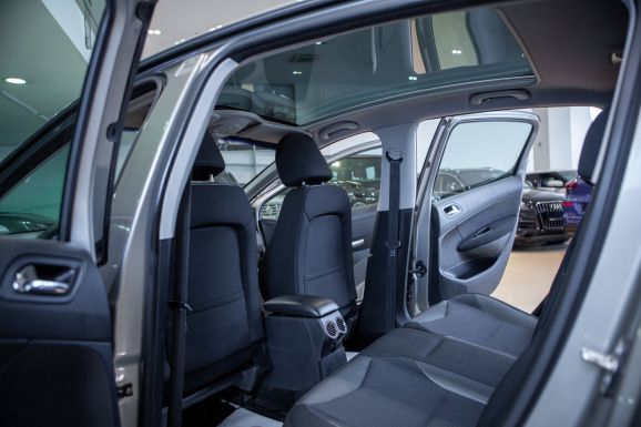 Peugeot 308, АТ, 2010 фото 8