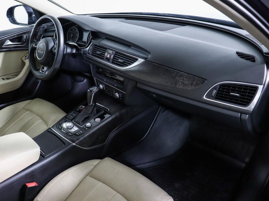 Audi A6, 2.0 л, Робот, 2017 фото 9