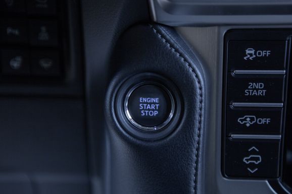 Toyota Land Cruiser Prado, АТ, 2022 фото 19