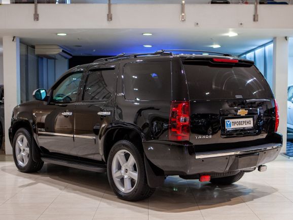 Chevrolet Tahoe, АТ, 2011 фото 6