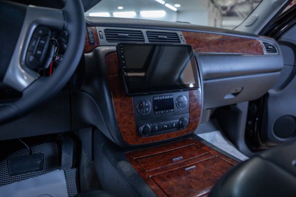 Chevrolet Tahoe, АТ, 2011 фото 14