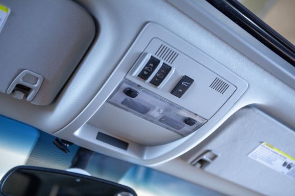 Chevrolet Tahoe, АТ, 2011 фото 1