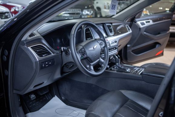 Hyundai Genesis, АТ, 2014 фото 10