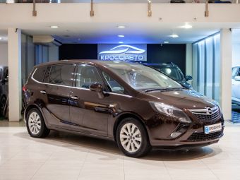 Opel Zafira, АКПП, 2013 фото 5