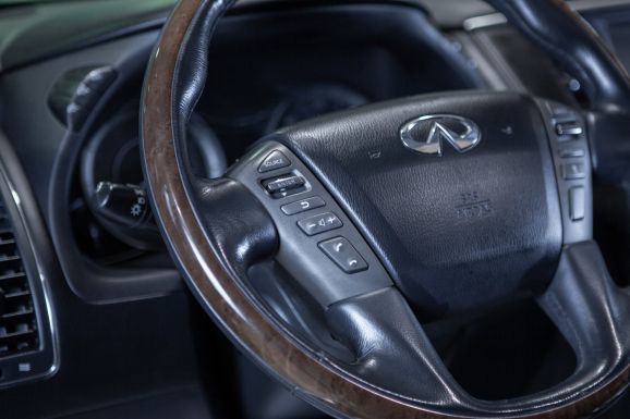 Infiniti QX80, АТ, 2014 фото 15