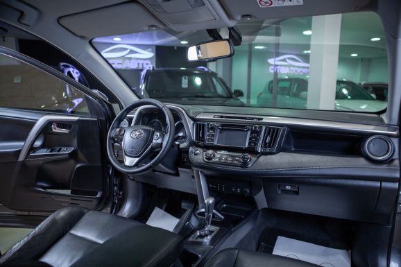 Toyota RAV4, АТ, 2015 фото 7