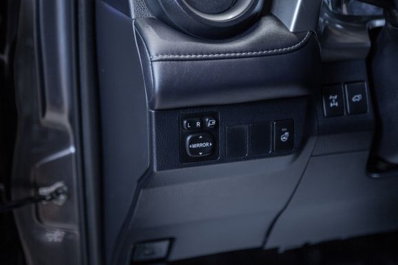 Toyota RAV4, АТ, 2015 фото 10