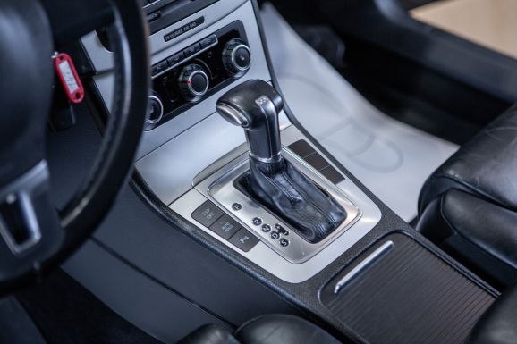 Volkswagen Passat, Робот, 2010 фото 13