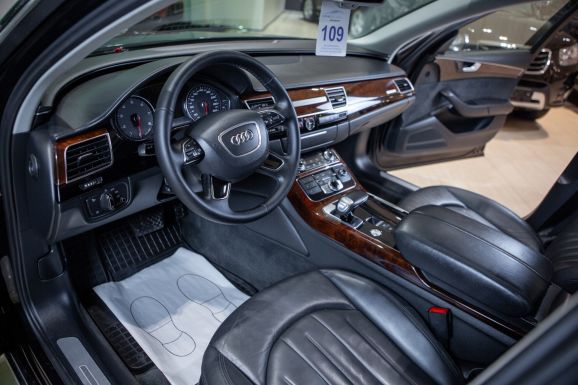 Audi A8, АТ, 2013 фото 11