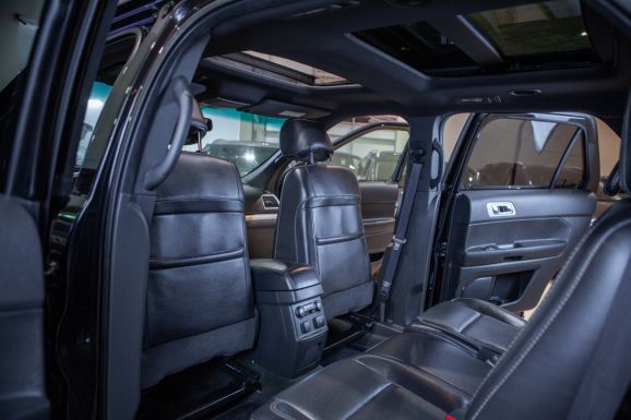 Ford Explorer, АТ, 2013 фото 9