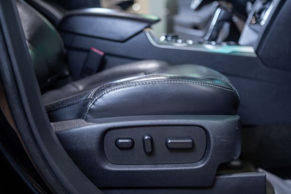 Ford Explorer, АТ, 2013 фото 11