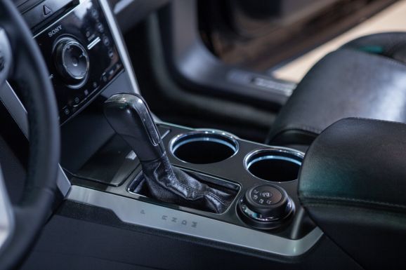 Ford Explorer, АТ, 2013 фото 16