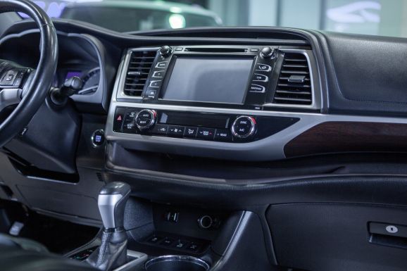 Toyota Highlander, АТ, 2014 фото 21