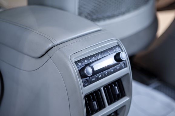 Cadillac SRX, АТ, 2012 фото 9