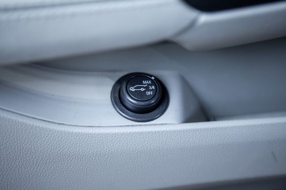 Cadillac SRX, АТ, 2012 фото 2