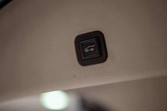 Cadillac SRX, АТ, 2012 фото 1