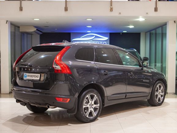 Volvo XC60, АТ, 2010 фото 4