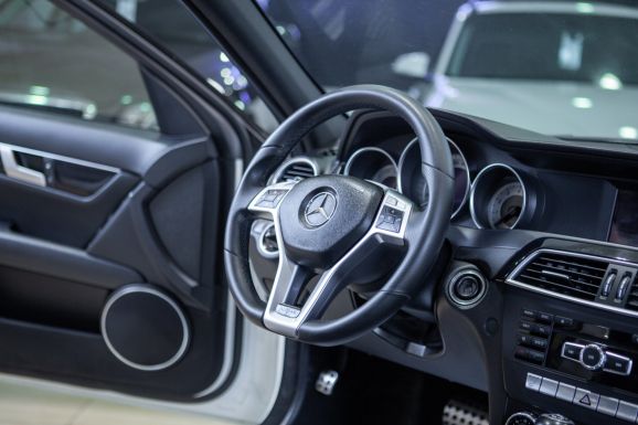 Mercedes-Benz C-класс, АТ, 2012 фото 12