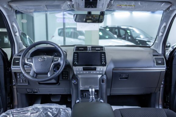 Toyota Land Cruiser Prado, АТ, 2023 фото 11