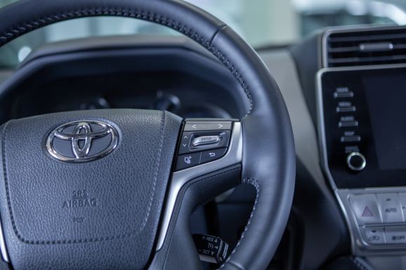 Toyota Land Cruiser Prado, АТ, 2023 фото 18