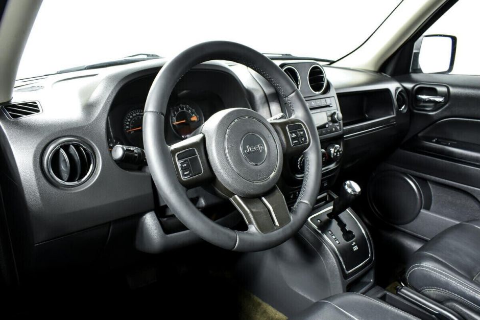 Jeep Liberty (Patriot), 2.4 л, Вариатор, 2010 фото 7