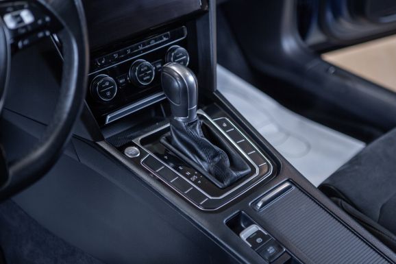 Volkswagen Passat, Робот, 2017 фото 2