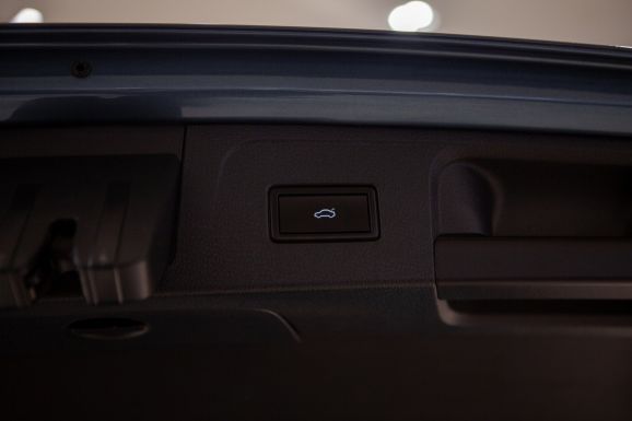 Volkswagen Passat, Робот, 2017 фото 1